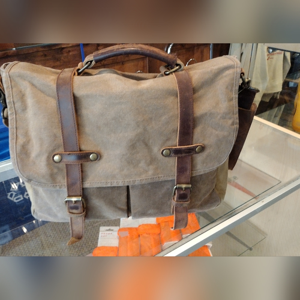 Newhey Vintage Brown Canvas Messenger Bag - Picture 3 of 10